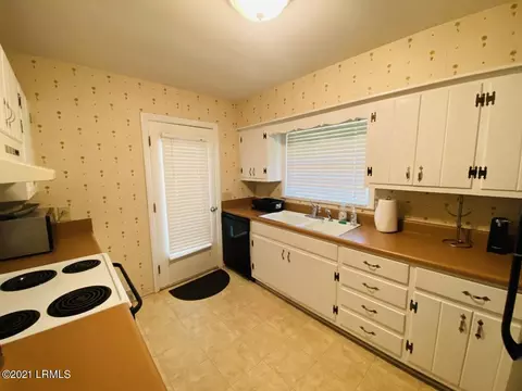 1022 Willard St Ext, Hampton, SC 29924 photo 6