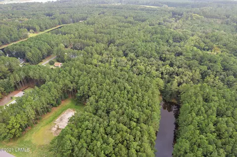 30 Bartons Run Dr, Bluffton, SC 29910 photo 10