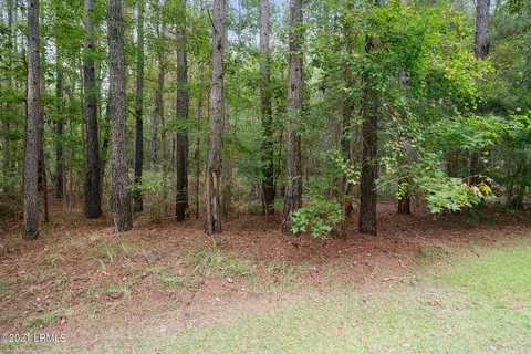 30 Bartons Run Dr, Bluffton, SC 29910 photo 4
