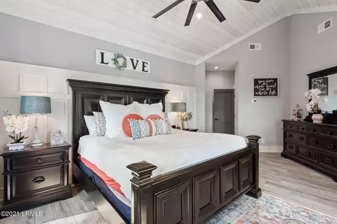 6 Pine Island Rd, Bluffton, SC 29910 photo 13