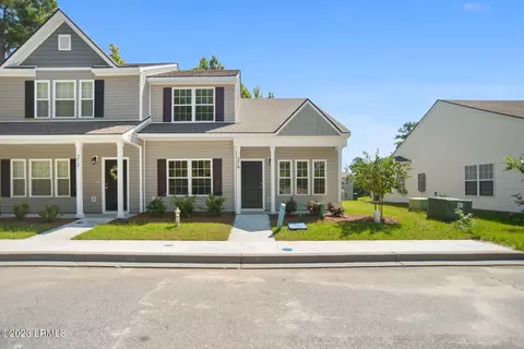 270 Admiration Ave, Beaufort, SC 29906