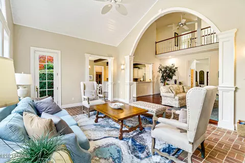 31 Martingale W, Bluffton, SC 29910 photo 17