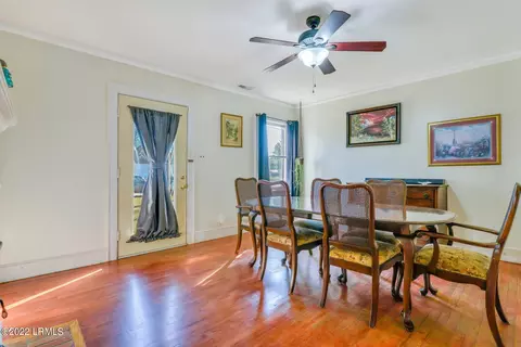 102 Schley St, Hampton, SC 29924 photo 4