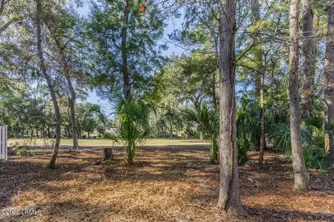 626 S Reeve Rd, Dataw Island, SC 29920