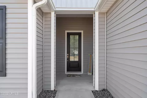 46 Bridgeton Dr, Bluffton, SC 29909 photo 3