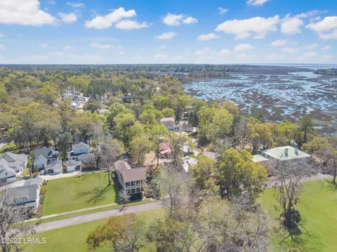 3 E Mnr, Beaufort, SC 29906 photo 9