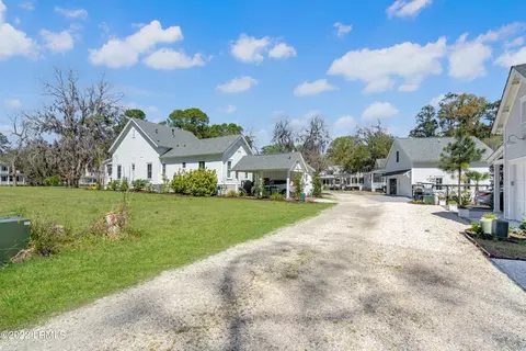 3 E Mnr, Beaufort, SC 29906 photo 15