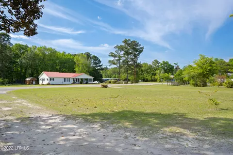416 Hoover St N, Hampton, SC 29924 photo 2