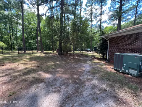 605 W Pulaski Dr, Hampton, SC 29924 photo 13