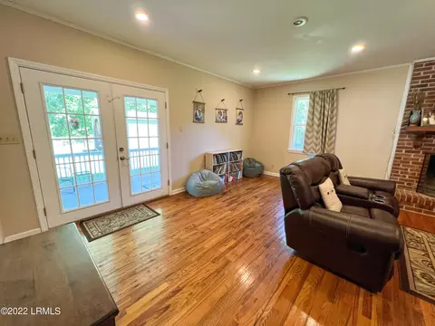 700 Lightsey St Ext, Hampton, SC 29924 photo 5