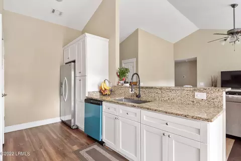 5 Spruce Dr, Bluffton, SC 29910 photo 10