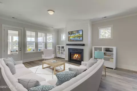 38 Skipperling Ct, Bluffton, SC 29909 photo 5