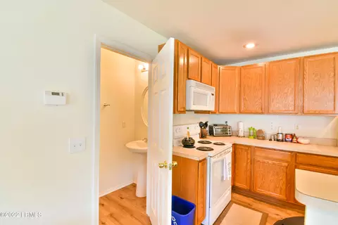 320 Campus Ln, Bluffton, SC 29909 photo 10