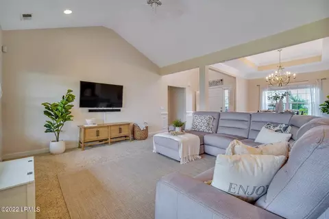 96 Station Loop, Bluffton, SC 29910 photo 9