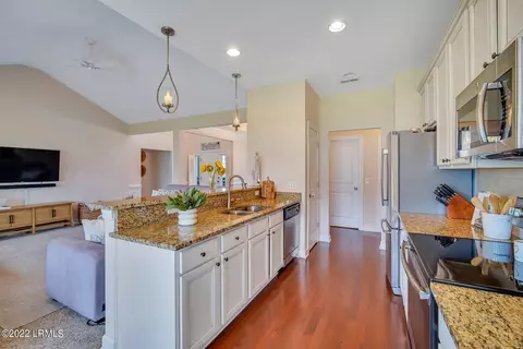 96 Station Loop, Bluffton, SC 29910 photo 13