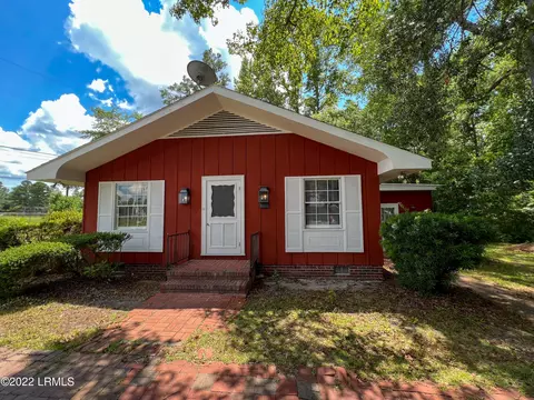 114 Barry Ave, Hampton, SC 29924 photo 2