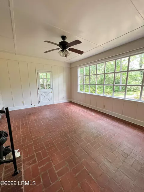 114 Barry Ave, Hampton, SC 29924 photo 14