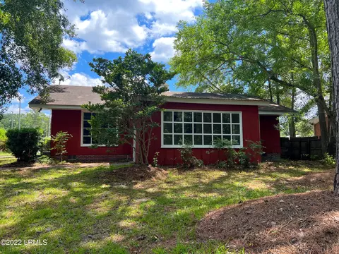 114 Barry Ave, Hampton, SC 29924 photo 4