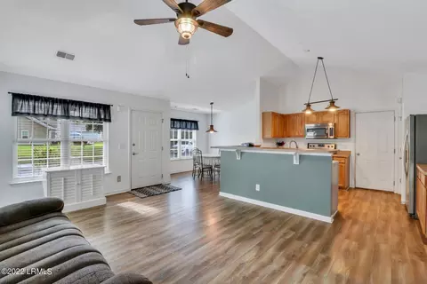 31 E Morningside Dr, Bluffton, SC 29910 photo 5