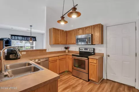 31 E Morningside Dr, Bluffton, SC 29910 photo 7