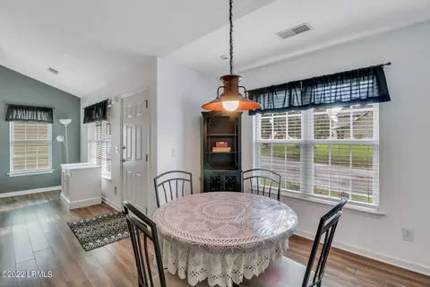 31 E Morningside Dr, Bluffton, SC 29910 photo 6
