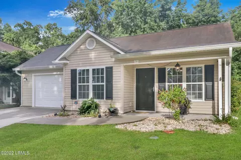 31 E Morningside Dr, Bluffton, SC 29910 photo 2