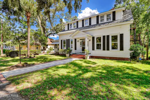 7865 E Main St, Ridgeland, SC 29936 photo 2