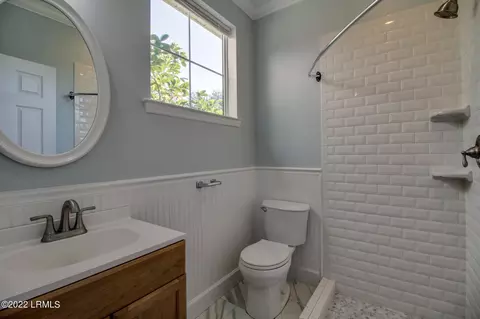 7 5th Ave, Bluffton, SC 29910 photo 17