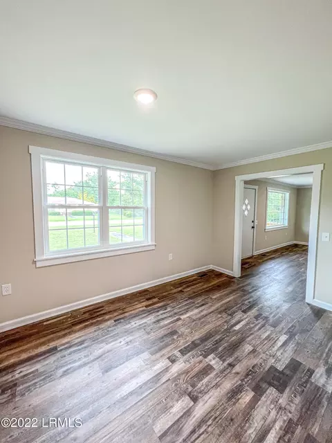 221 Sharon Ave, Hampton, SC 29924 photo 8