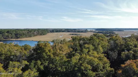203 Bull Point Dr, Seabrook, SC 29940