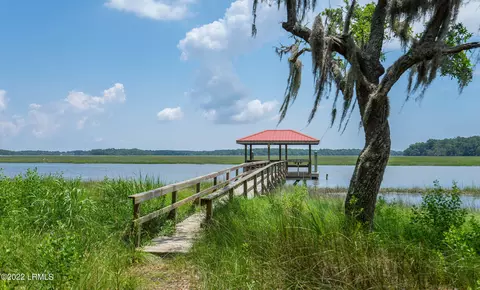 53 Rock Springs Dr, Beaufort, SC 29907