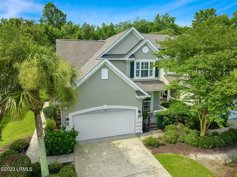 217 Farnsleigh Ave, Bluffton, SC 29910