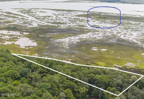10 Little Capers Road, Lady's Island, SC 29907