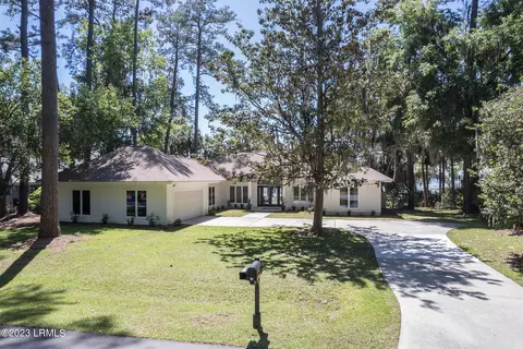 66 Winding Oak Dr, Okatie, SC 29909