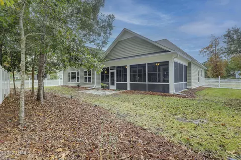 210 Medlock Pl, Bluffton, SC 29910 photo 3