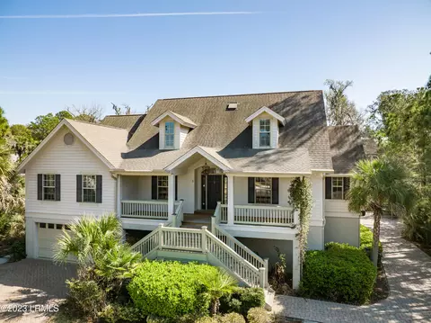 6 Silver Oak Cir, Hilton Head Island, SC 29926