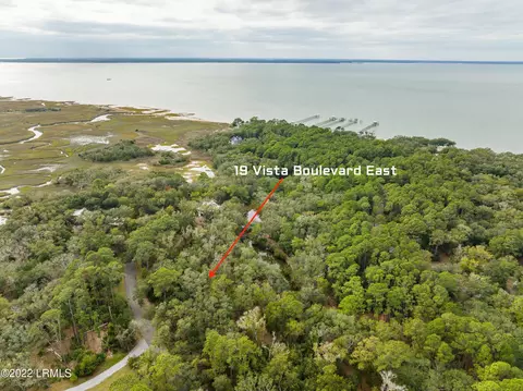 19 Vista Blvd E, Saint Helena Island, SC 29920