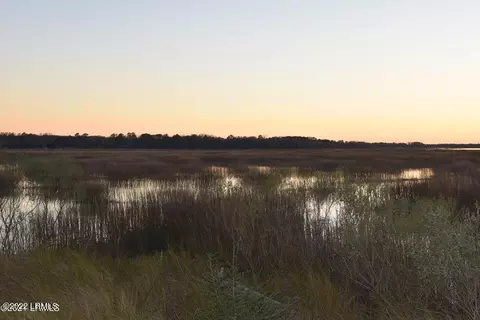 1964 Trask Pkwy, Seabrook, SC 29940