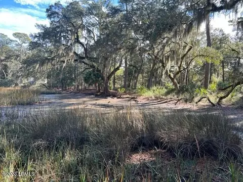 2 Cordgrass Loop, Beaufort, SC 29907 photo 2