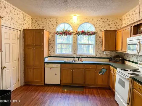 200 Circle Rd, Hampton, SC 29924 photo 3