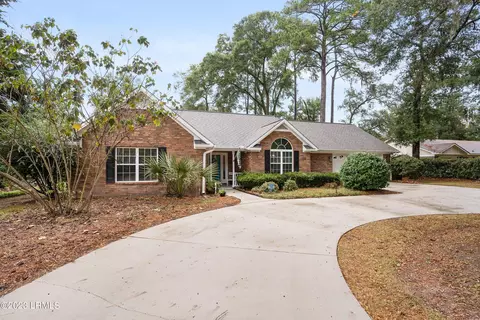 108 Spanish Point Dr, Beaufort, SC 29902
