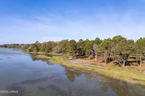 1719 Seaside Rd, Saint Helena Island, SC 29920