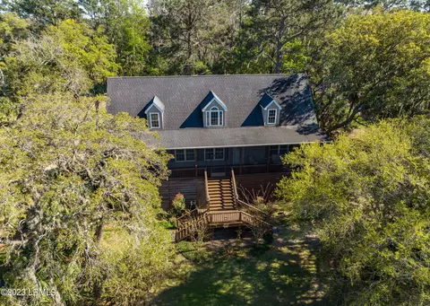 6 Harbor River Cir, Saint Helena Island, SC 29920