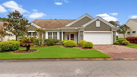 100 Landing Ln, Bluffton, SC 29909