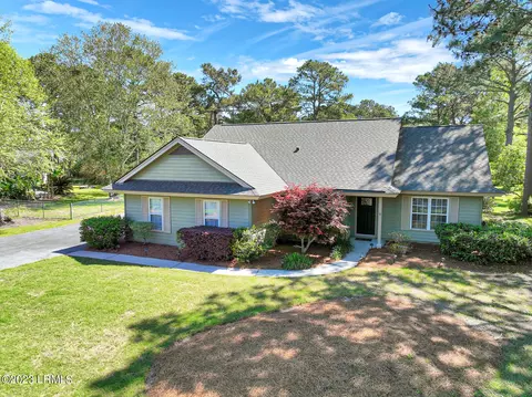 5 Bontwell Cir, Bluffton, SC 29910