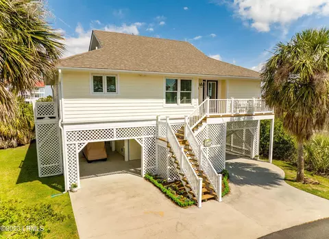 59 Nautical Watch Way, Saint Helena Island, SC 29920