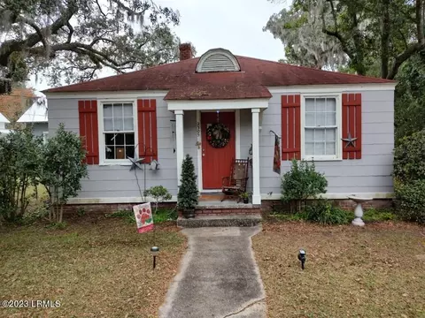 2305 Depot Rd, Beaufort, SC 29902