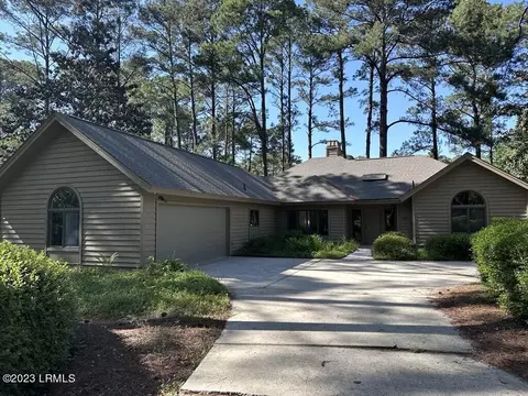 17 Loblolly Ln, Hilton Head Island, SC 29926