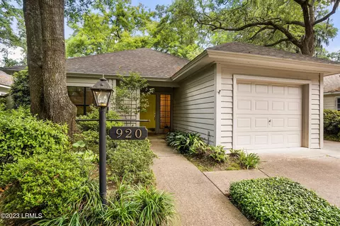 920 Oyster Cove Rd, Beaufort, SC 29902