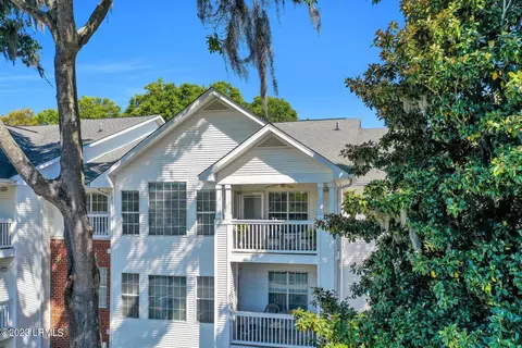 1231 Ladys Island Dr #231, Port Royal, SC 29935